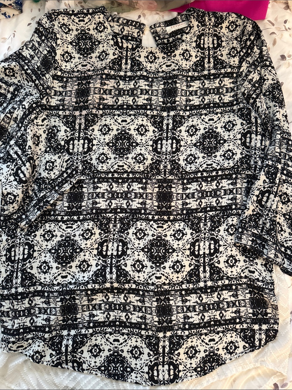Black & White Patterned Women’s Blouse - Classic Print
